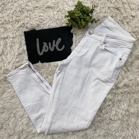 Loft Curvy Skinny Ankle Jeans 💗 White - Picture 1 of 12